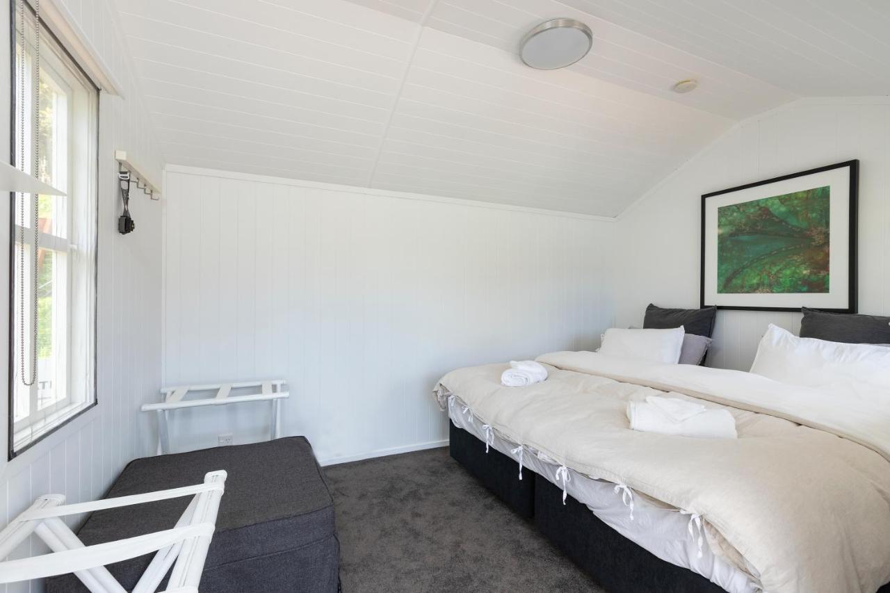 Kawau Lodge Boutique Resort Kawau Island Exteriör bild