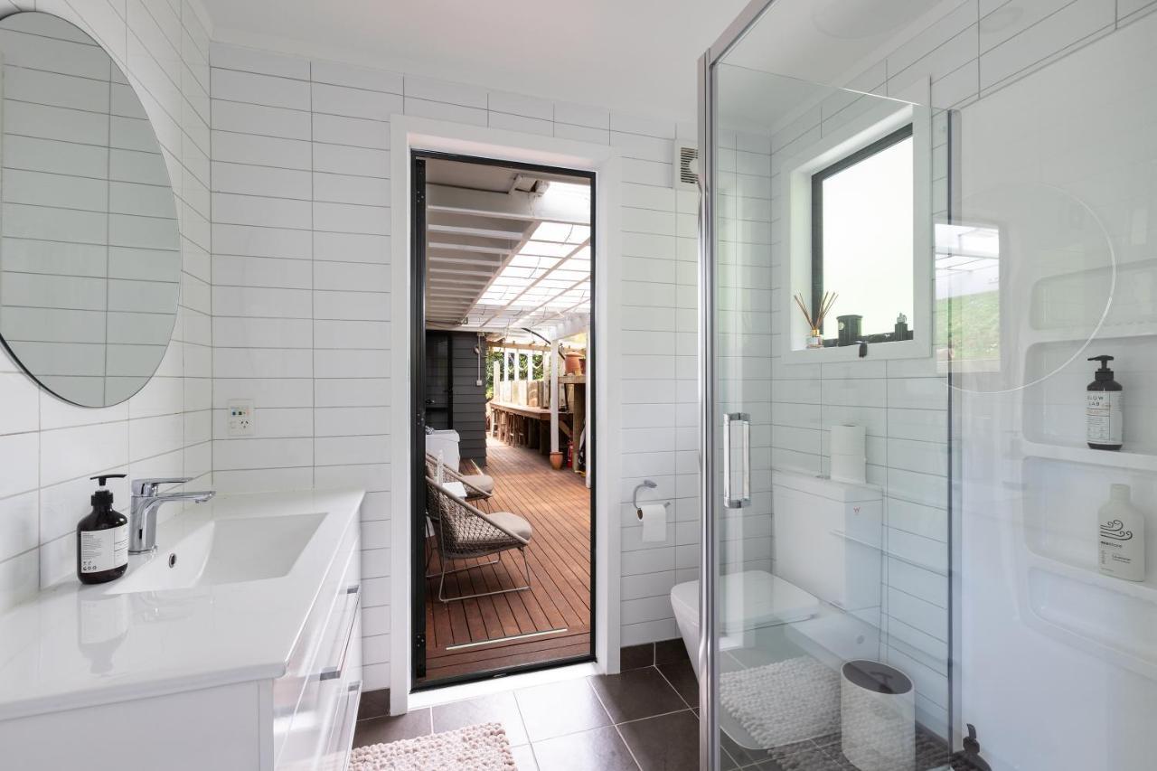 Kawau Lodge Boutique Resort Kawau Island Exteriör bild